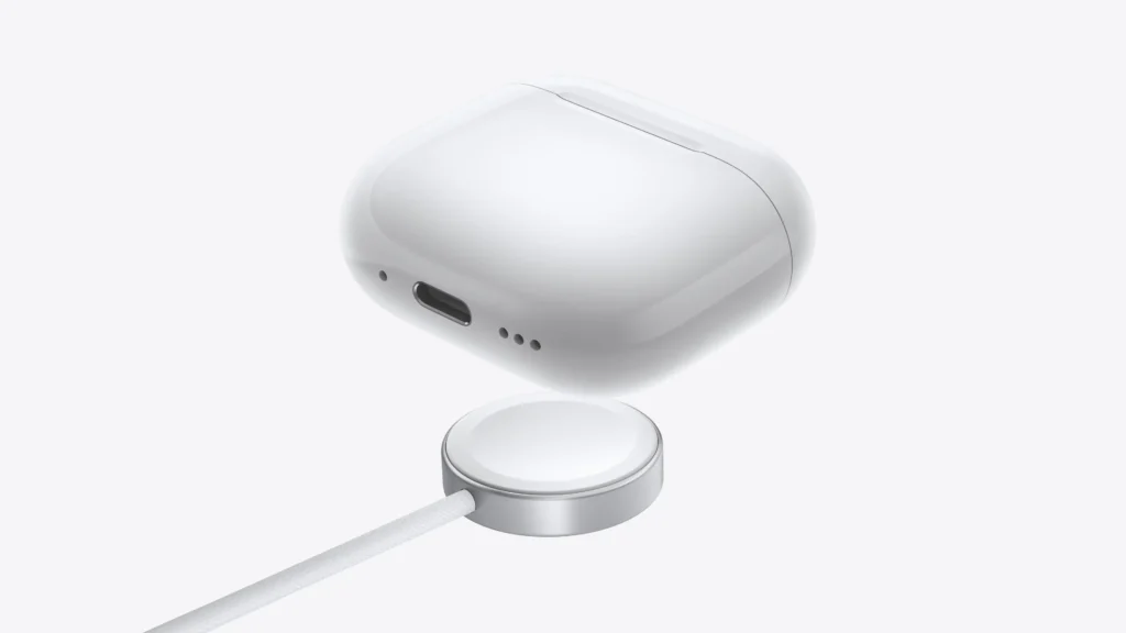 AirPods 4 review case charging