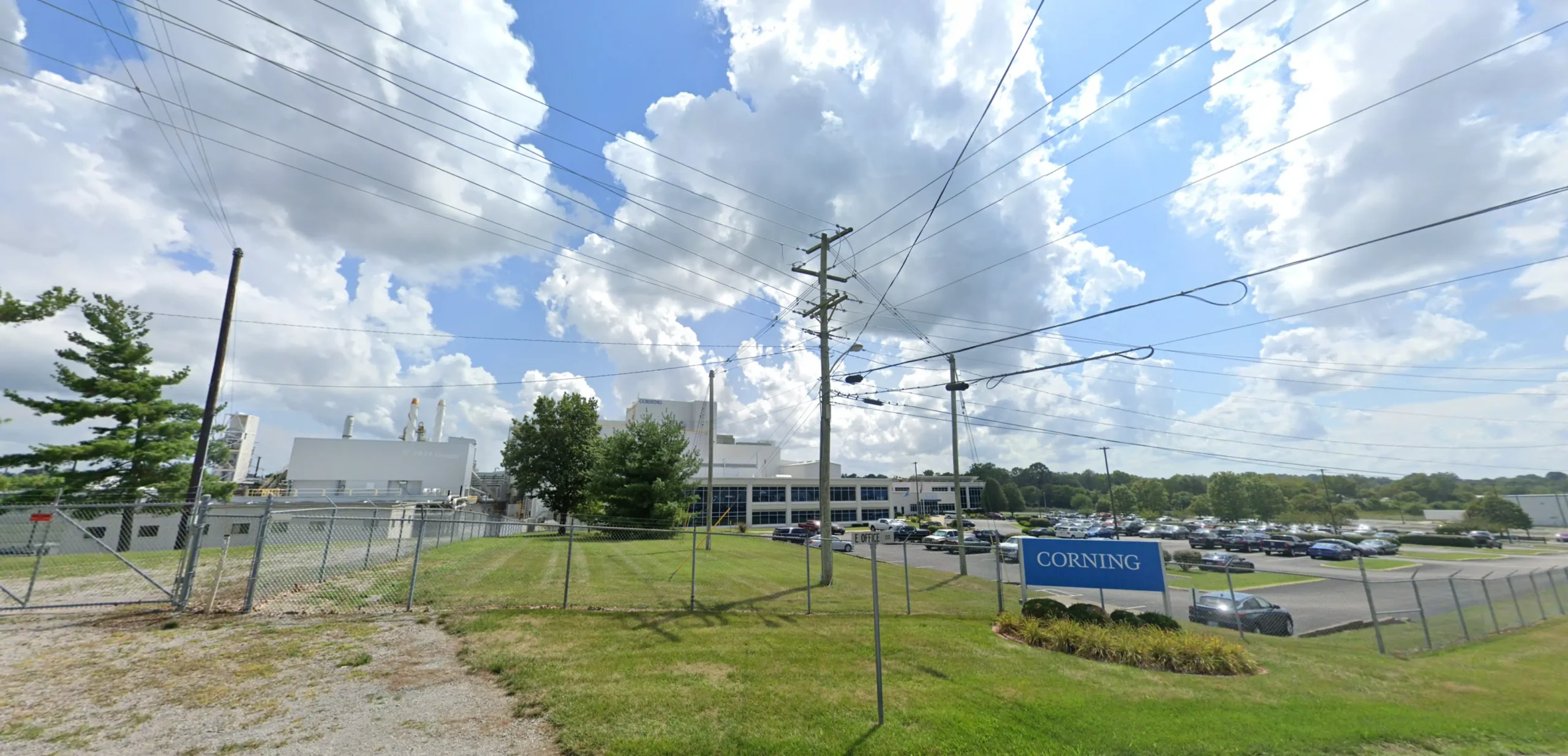 Apple Corning Partnership: Corning Inc facilities