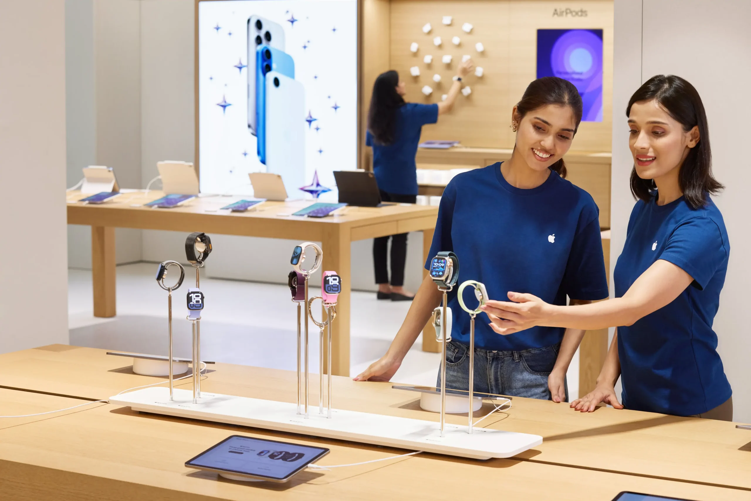Apple Hebbal Bangaluru store